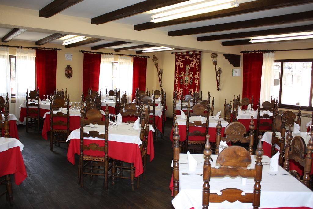 Hotel Restaurante Astorga Pradorrey Esterno foto